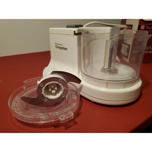 The Unbranded Brand Other - FoodVintage Toastmaster Chopster Mini Food Chopper 1111
